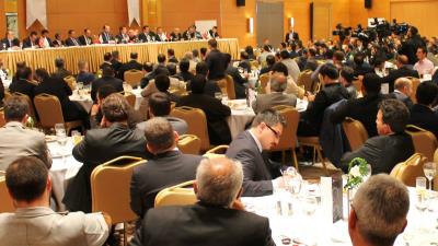 Ekonomi Bakanı Sn. Nihat ZEYBEKÇİ Ekonomi Kulübü Başkanı Ercan Poyraz'ın Misafiri Oldu               