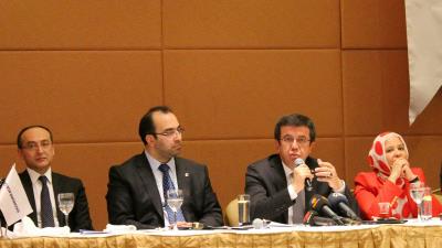 Ekonomi Bakanı Sn. Nihat ZEYBEKÇİ Ekonomi Kulübü Başkanı Ercan Poyraz'ın Misafiri Oldu               